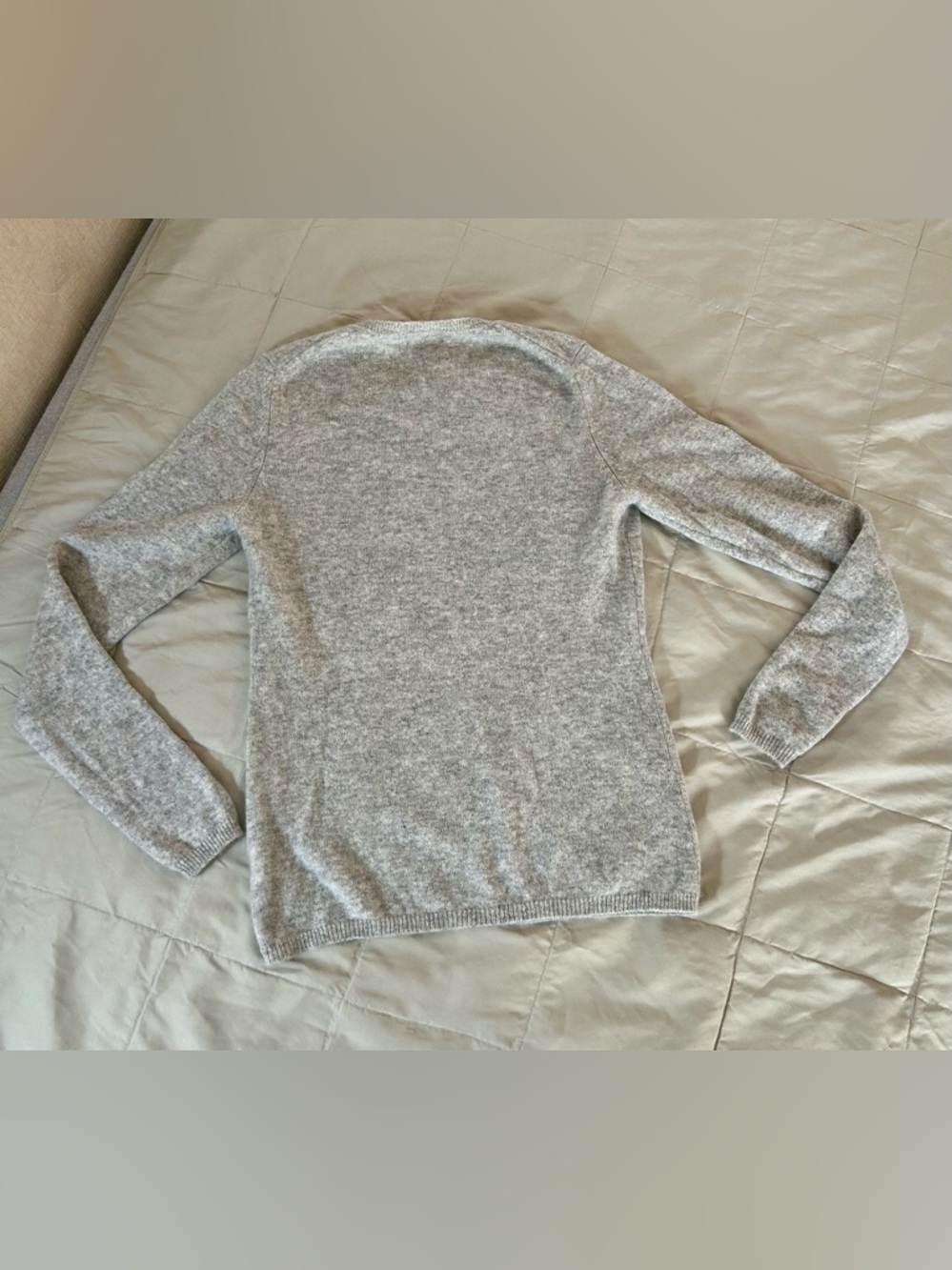 Charter Club Gray Crewneck 100% Cashmere Sweater Women’s Small, Long Sleeve - Picture 5 of 8